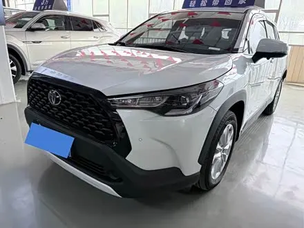 TOYOTA COROLLA CROSS 2024