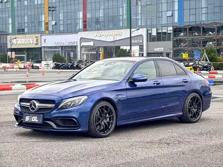 MERCEDES-BENZ C-CLASSAMG 2017