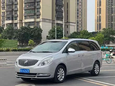 BUICK GL8 2011