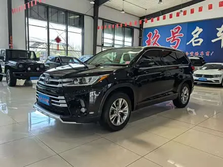 TOYOTA HIGHLANDER — из Китая под ключ