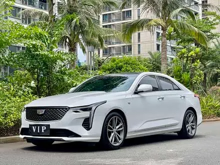 CADILLAC CT4 2021