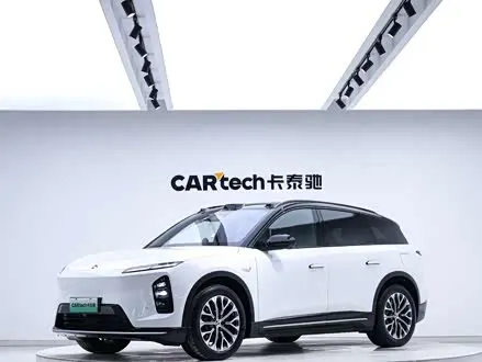 NIO ES6 2025