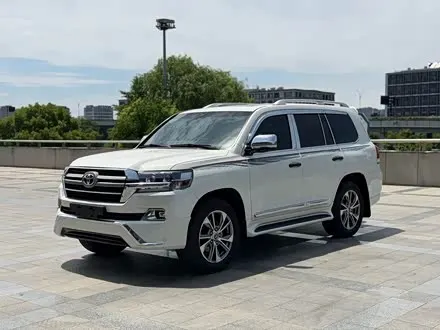 TOYOTA LAND CRUISER — из Китая под ключ