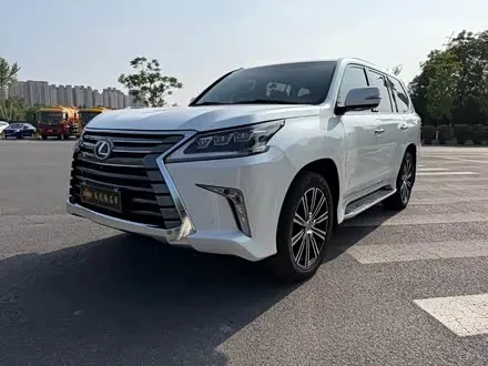 LEXUS LX — из Китая под ключ