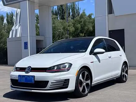 VOLKSWAGEN GOLF GTI 2016