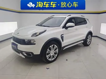 LYNK & CO 01 2019