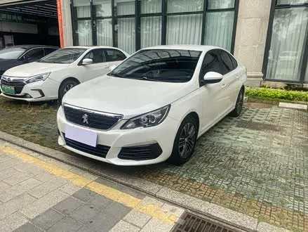 PEUGEOT 308 2018