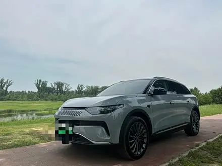 LEAPMOTOR C11 2024