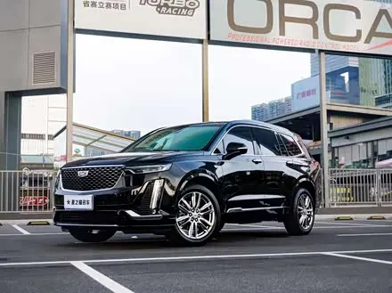CADILLAC XT6 2021 — 53 000 км, Китай — под ключ — фото 1