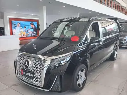 MERCEDES-BENZ VITO 2024