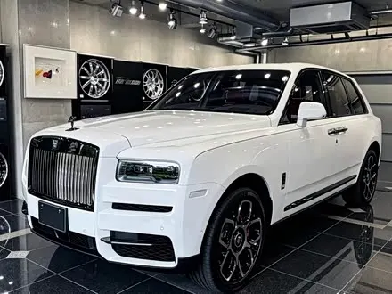 ROLLS-ROYCE CULLINAN 2024