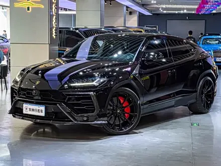 LAMBORGHINI URUS 2018 — 45 800 км, Китай — под ключ — фото 1