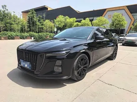 HONGQI H5 — из Китая под ключ