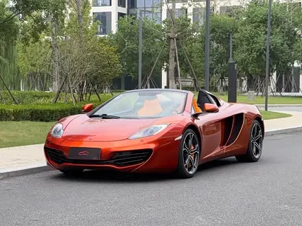 MCLAREN 12C — из Кореи под ключ