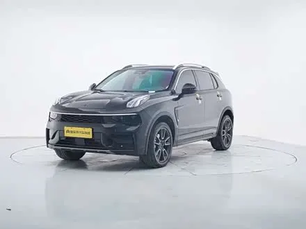 LYNK & CO 01 2023
