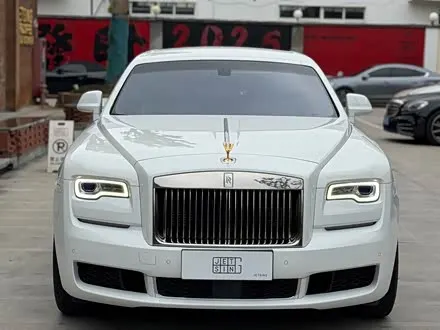 ROLLS-ROYCE GHOST 2018 — 44 000 км, Китай — под ключ — фото 1