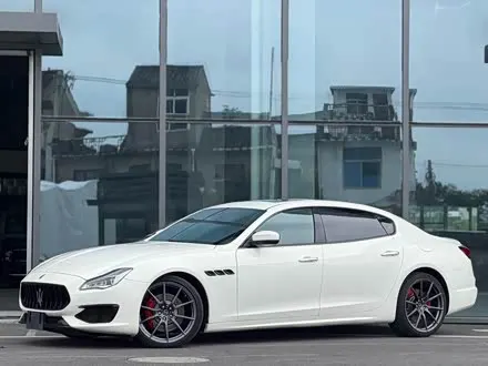 MASERATI QUATTROPORTE — из Китая под ключ