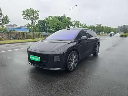 LI AUTO I6 2025