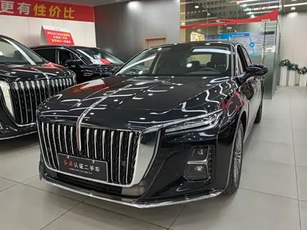 HONGQI H5 — из Китая под ключ