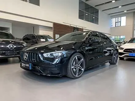 MERCEDES-BENZ CLA AMG 2024