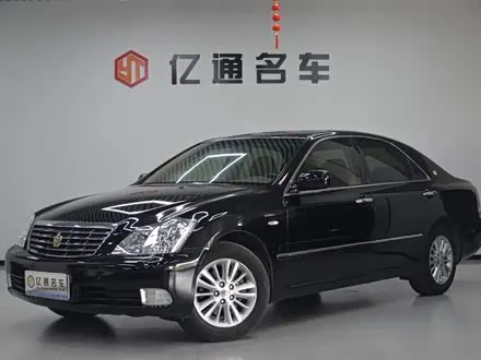 TOYOTA CROWN — из Китая под ключ