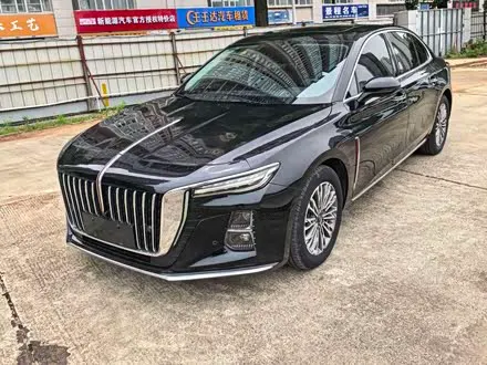 HONGQI H5 — из Китая под ключ