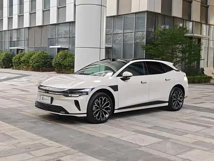 ZEEKR 007GT 2025
