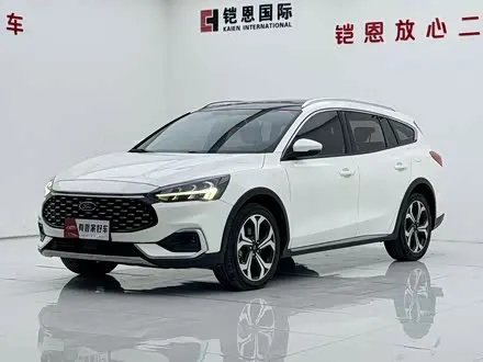 FORD FOCUS 2021