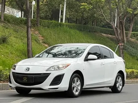 MAZDA 3 2012