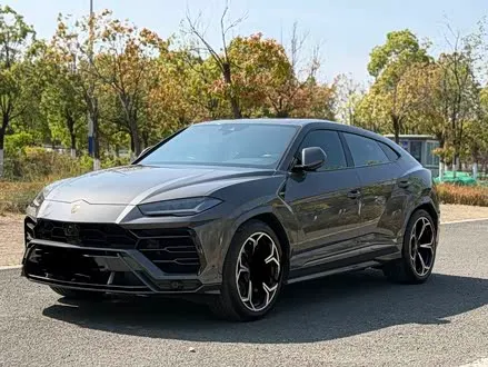 LAMBORGHINI URUS 2018 — 96 000 км, Китай — под ключ — фото 1