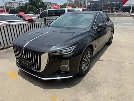 HONGQI H5 — из Китая под ключ