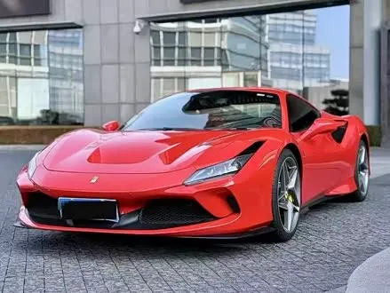 FERRARI F8 2019 — 19 000 км, Китай — под ключ — фото 1