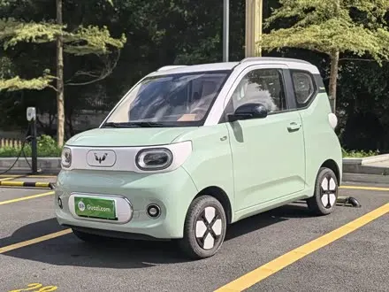 WULING HONGGUANG MINI EV 2024