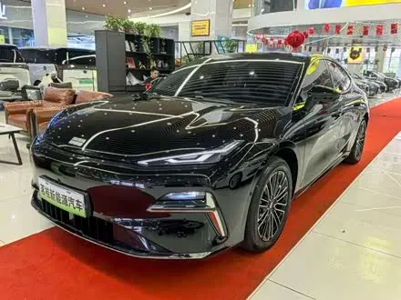 GEELY GALAXY 8 — из Китая под ключ