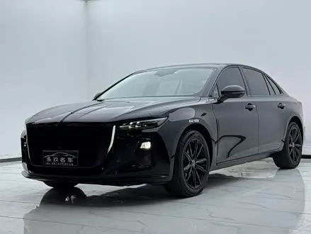 HONGQI H5 — из Китая под ключ