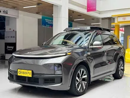LI AUTO L8 — из Китая под ключ