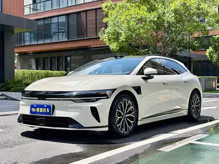 ZEEKR 007GT 2025