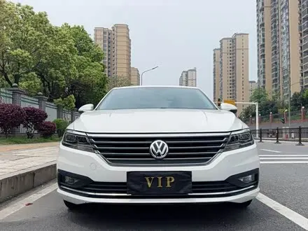 VOLKSWAGEN LAVIDA — из Китая под ключ