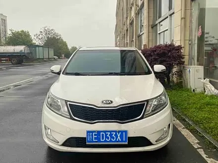 KIA K2 2012