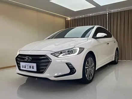 HYUNDAI ELANTRA LINGDONG 2016 — 40 000 км, Китай — под ключ — фото 1