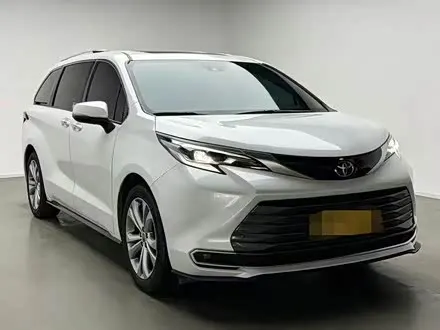 TOYOTA SIENNA — из Китая под ключ