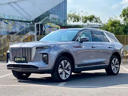 HONGQI E-HS9 2021