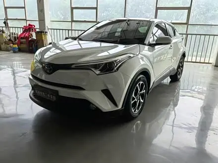 TOYOTA C-HR 2018
