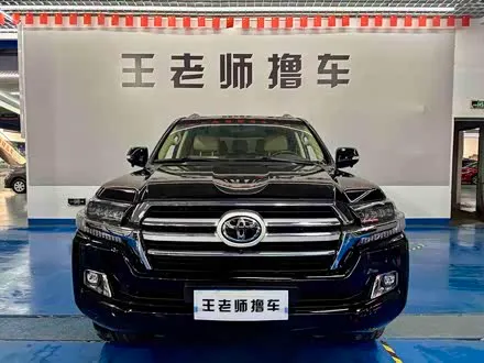 TOYOTA LAND CRUISER — из Китая под ключ