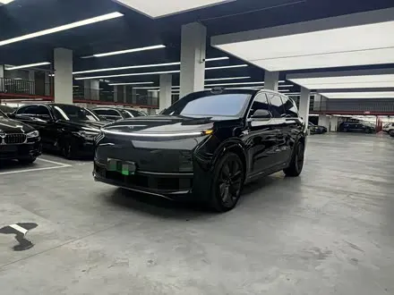 LI AUTO L9 — из Китая под ключ