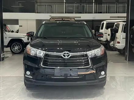 TOYOTA HIGHLANDER 2015 — 70 000 км, Китай — под ключ — фото 1