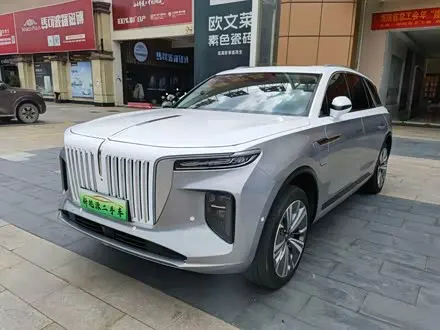 HONGQI E-HS9 2021