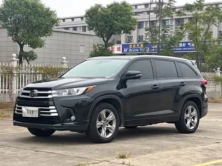 TOYOTA HIGHLANDER — из Китая под ключ