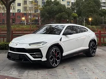 LAMBORGHINI URUS — из Китая под ключ