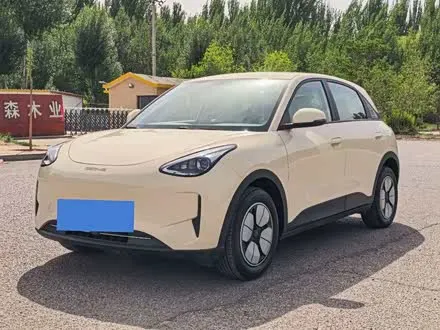 GEELY XINGYUAN 2025